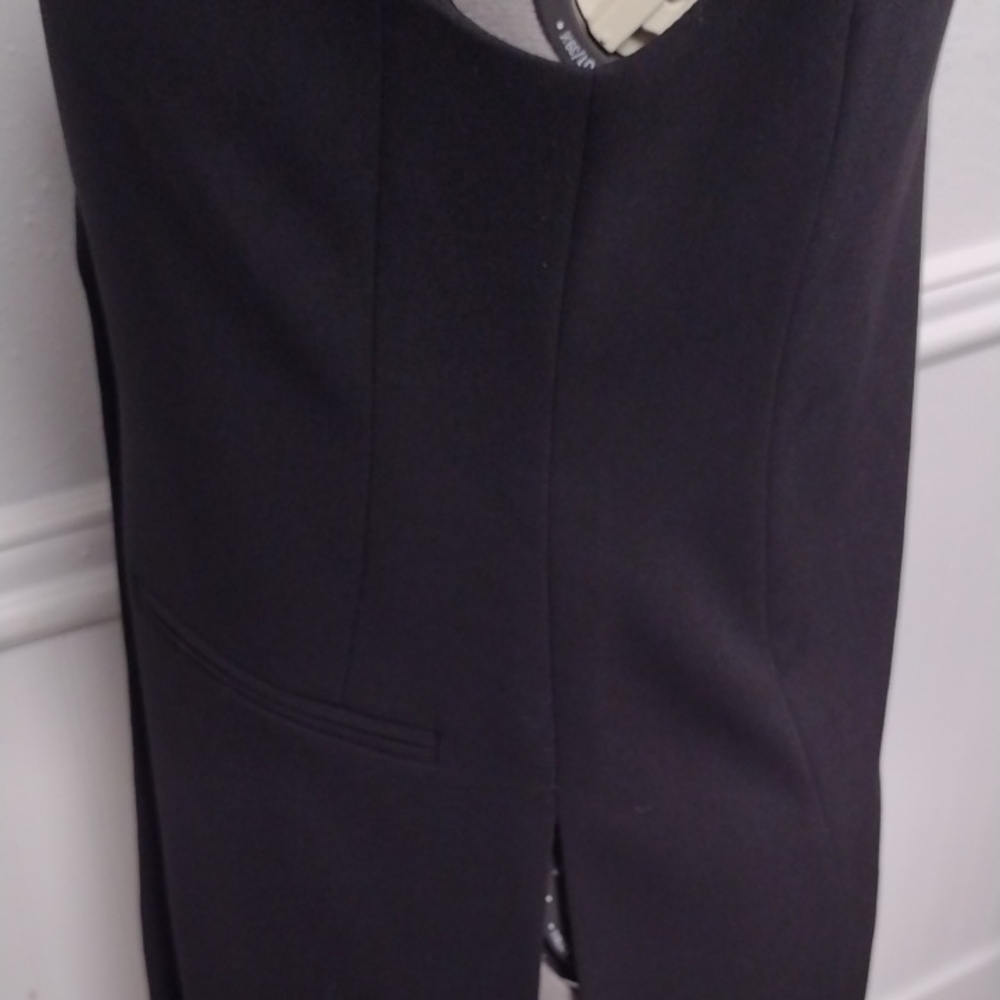 CHARLIE B Black Sleeveless Vest Chic,Feminine. - Picture 7 of 16